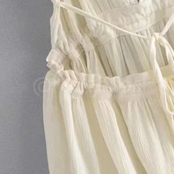 Backless Babydoll Short Dress in Beige - Picture 6 of 16